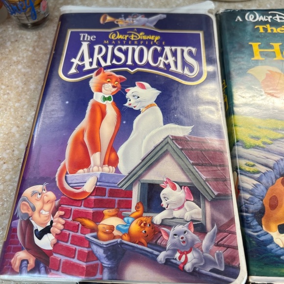 DISNEY VHS 3 Black Diamond Fantasia, Aladdin, Fox+Hound  Bedknobs+Broomsticks- - Picture 2 of 16